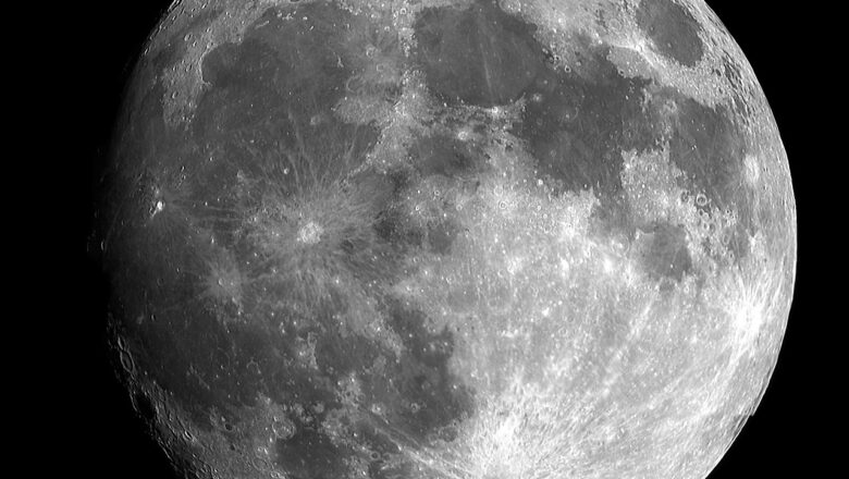 NASA potvrdila da na Mesecu ima vode, Rusi kažu da su to znali još 2010. godine